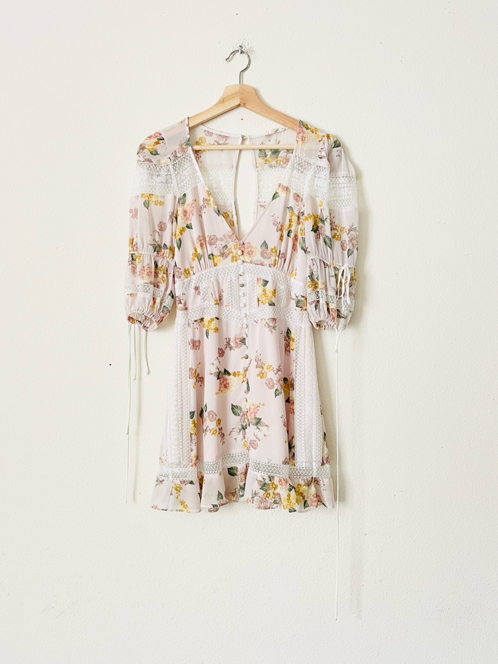 For Love & Lemons SMALL Isadora pink floral short sleeve mini dress - Picture 2 of 10